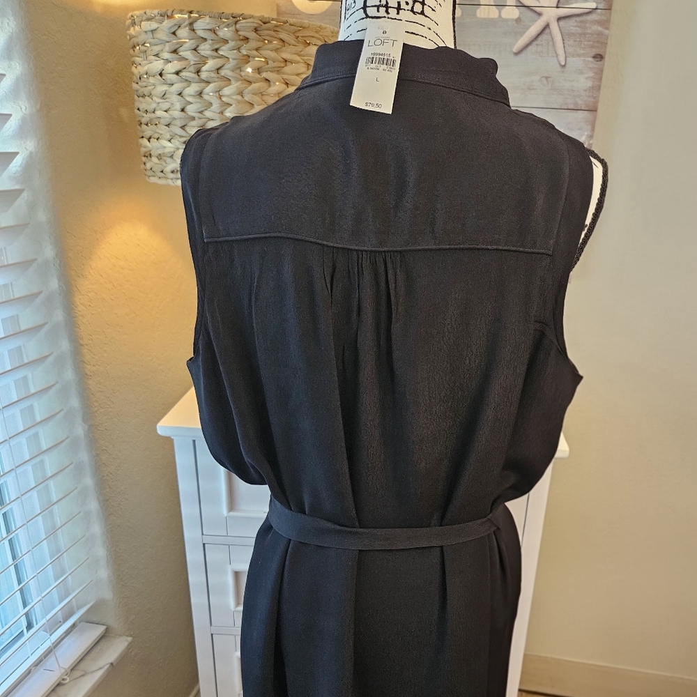 Ann Taylor Black Sleeveless V-Neck Wrap Dress - Picture 3 of 6